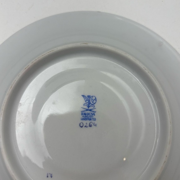 Vintage Kalocsa handpainted porcelain coffee / tea cup with retro floral design - Picture 8 of 10